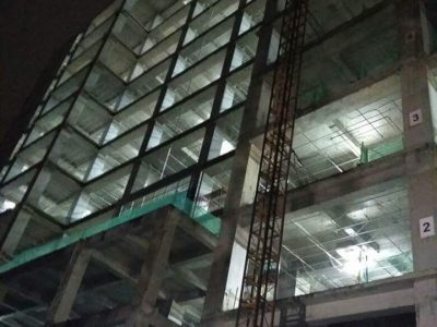 Gedung pengguna pasir